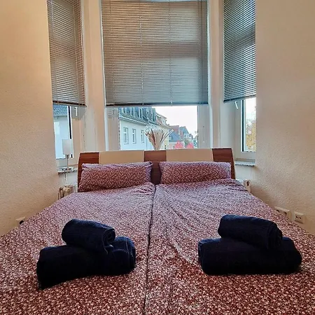 Zentral Gelegene Altbauwohnung In Detmold, Paulinchen * Detmold