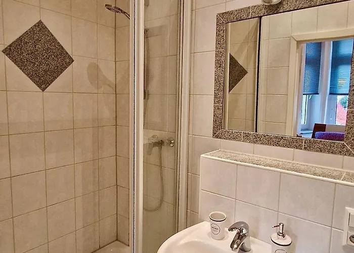 아파트 Zentral Gelegene Altbauwohnung In Detmold, Paulinchen *