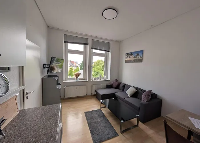 Zentral Gelegene Altbauwohnung In Detmold, Paulinchen شقة ديتمولد