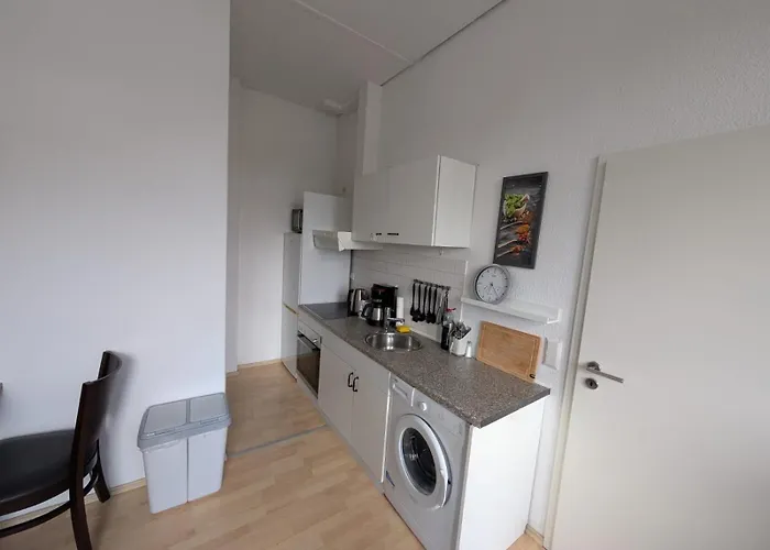 Zentral Gelegene Altbauwohnung In Detmold, Paulinchen 代特莫尔德